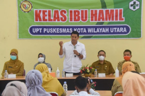 Wali Kota Kediri Datangkan Dokter Gizi Berikan Edukasi Ibu Hamil dan Kader Posyandu