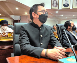 Dewan Komisi B Minta Pemkot Tinjau Kembali Tarif Sewa Toko THR IT Mall Surabaya