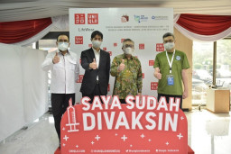 Dukung Percepatan Vaksinasi UNIQLO Indonesia Buka Sentra Vaksinasi di 5 Daerah di Indonesia