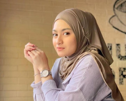 Ada Video Syur, Digosipkan Selingkuh