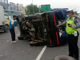 Dalam Sehari 2 Kecelakaan Terjadi di Tol Dupak