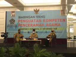 Kemenag Jatim Ajak Penceramah Tingkatkan Literasi Sosial, Agama dan Media