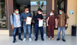 Direktur The Frontage Dipolisikan Warga Rungkut