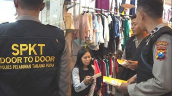 Jemput Bola, Polres Tanjung Perak Berikan Layanan SPKT Door To Door