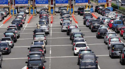 Aplikasi Transaksi Bayar Tol Tanpa Sentuh Siap Meluncur Akhir 2022