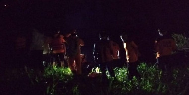 Ditemukan Wanita Misterius Terjun dari Atas Jembatan di Madiun