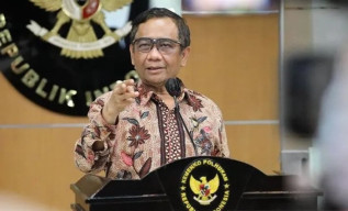 Mahfud MD "Tantang" Anggota DPR