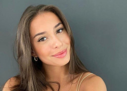 Jarang Tersorot, Kekasih Cantik Erling Haaland Ternyata Juga Pesepak Bola