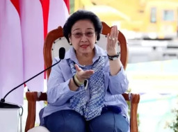 Mega: Jangan Percaya Survei