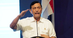 Menko Marves Luhut Dorong Pendapatan Wisata Rp 3,2 Triliun