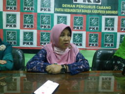 Kader Senior Dorong Ketua Muslimat Maju Cawabup Sidoarjo