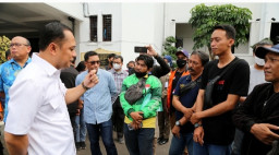 Pengemudi Ojol Sampaikan Keluhan Kenaikan Harga BBM, Wali Kota Eri Cahyadi Beri Solusi