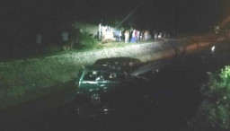 Mobil Terperosok ke Sungai, 4 Orang Terluka