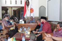 Parade Nusantara Sidoarjo Siap Menangkan Kelana- Dwi Astutik