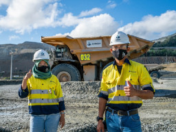 PT AMMN Mineral Masuk Dalam Daftar Emiten Terbesar RI