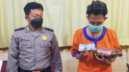 Kepergok, Maling Babak Belur Dimassa dan Motor Dibakar Warga