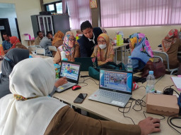 Mahasiswa TP UNESA Gelar Pelatihan Komik Digital