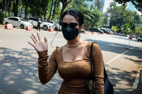 Baca juga : Siskaeee Mangkir di Pemeriksaan Kasus Film Porno Jaksel, Terancam Dijemput Paksa 19 Januari