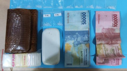 Satu Keluarga di Surabaya Jual Narkoba, Suami dan Anak DPO