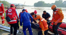 Pencarian Hari Ketiga Kapal Tenggelam Temukan Satu Korban Meninggal