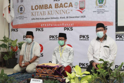 12 Santri Ikuti  Lomba Baca Kitab Kuning PKS Sidoarjo