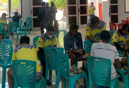 Ekspedisi Rupiah Berdaulat di Pulau Tanimbar, Warga Tukarkan Uang Satu Kardus