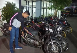 Razia Balap Liar di Ponorogo, Belasan Remaja Kedapatan Bawa Miras dan Sajam