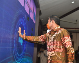 Setahun Pimpin Lamongan, Bupati Luncurkan 5 Program Prioritas