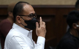 Eksepsi Rafael Alun Ditolak dan Akan Dilanjutkan ke Tahap Pembuktian