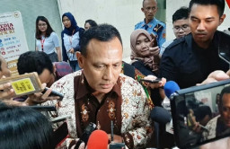 Wakil Ketua DPR Azis Syamsudin Ditangkap KPK