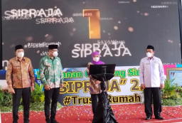 Gubernur Jatim Khofifah Launching Layanan Publik Digital Sipraja 2.0 Sidoarjo