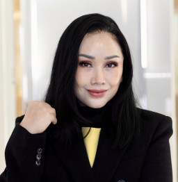 Ketergantungan Makeup, Akhirnya Operasi Anti Aging