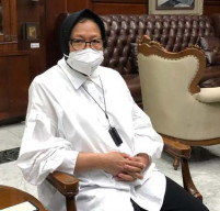 Risma No Comment Kandidat Menteri Sosial