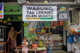 PSBB Surabaya Diperketat, Sejumlah Warung Nekat Tetap Buka