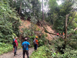 Akses Menuju Kawasan Destinasi Wisata di Banyuwangi Terputus