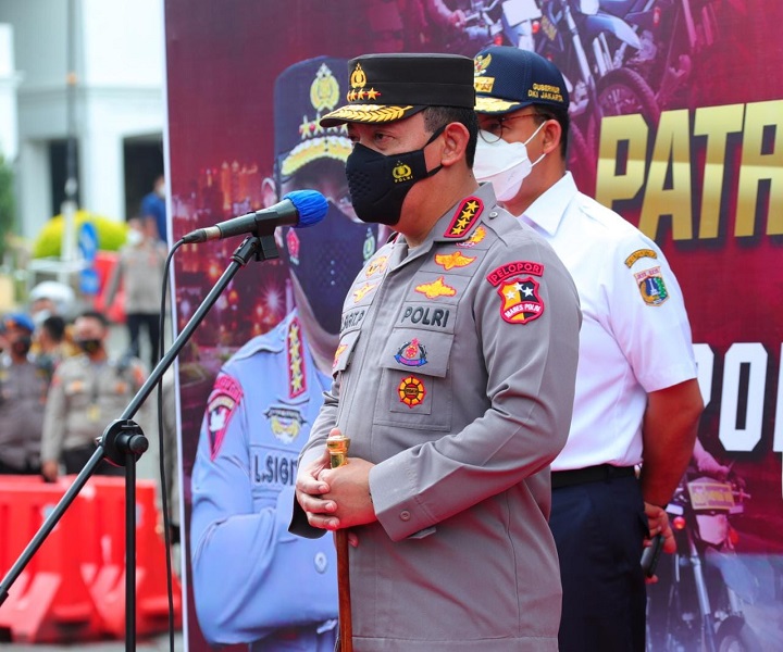 Kapolri Jenderal Listyo Sigit Prabowo saat memberikan keterangan. SP/Her
