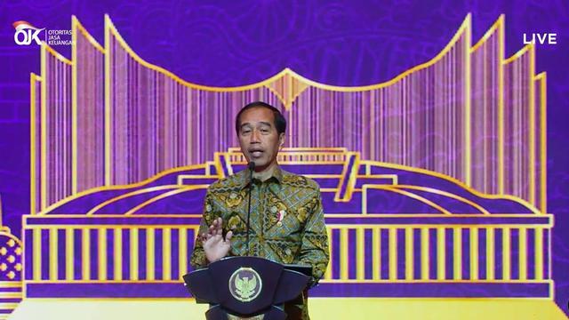 Presiden Jokowi dalam Pertemuan Tahunan Industri Jasa Keuangan 2023 di Jakarta, Senin (6/2/2023).