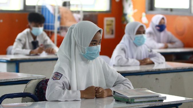 UN Ditiadakan, Dispendik Kota Surabaya menyerahkan sepenuhnya mekanisme serta penilaian ujian kepada masing-masing lembaga pendidikan. SP/PEMKOT SURABAYA