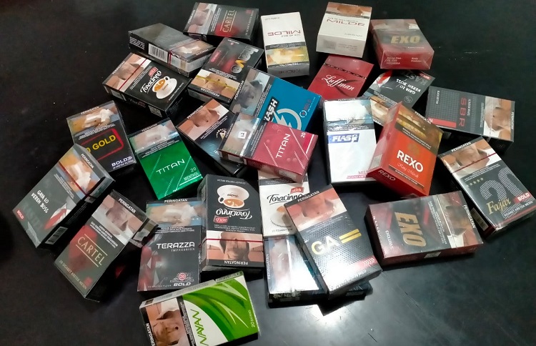 Berbagai jenis rokok ilegal yang ditemukan di Provinsi Lampung. SP/ JKT