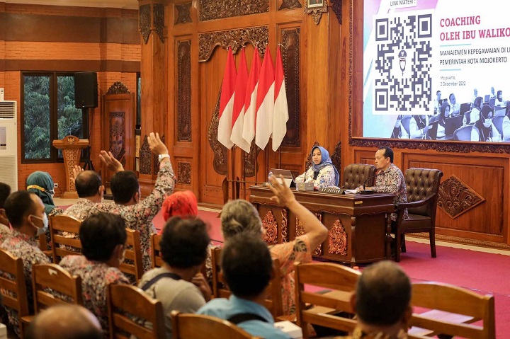 Wali Kota Mojokerto bangga dengan Bintang Akbar tim beregu voli pantai Indonesia meraih medali emas pada ajang SEA Games 2023 Kamboja