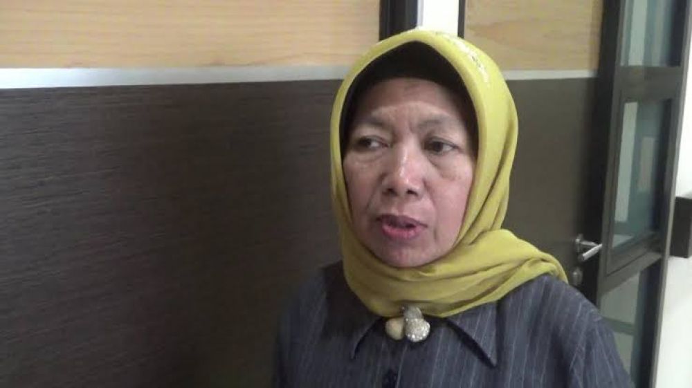 Wakil Ketua Komisi C DPRD Jatim Hj Makmullah Harun