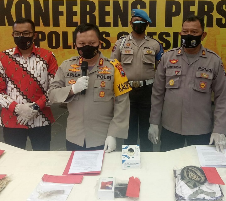 Kapolres AKBP Arief Fitrianto saat menggelar konferensi pers kasus pembunuhan dengan tersangka anak di bawah umur. SP/M.AIDID