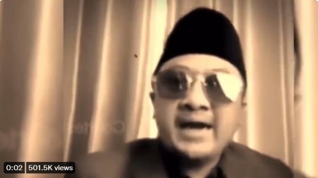 Screnshot video Yusuf Mansyur marah-marah yang viral.