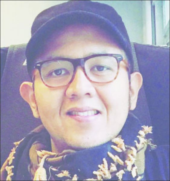 Catatan Wartawan Muda

Raditya Mohammer Khadaffi