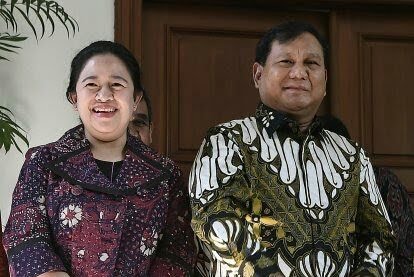 Puan dan Prabowo dalam sebuah kesempatan.