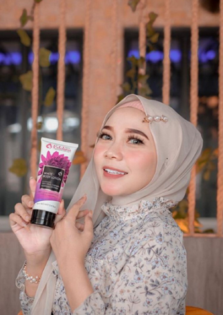 Hyemi Sa salah satu pengelola Instagram yang sukses di Kediri. SP/ SBY