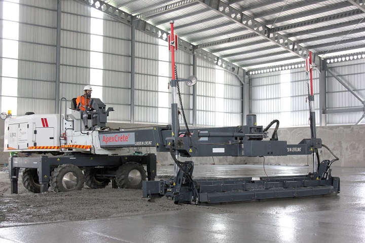 ApexCrete, solusi beton dalam pembangunan lantai gudang atau fasilitas industri dengan tehnologi laser screed serta 3D profilers. SP/SIG
