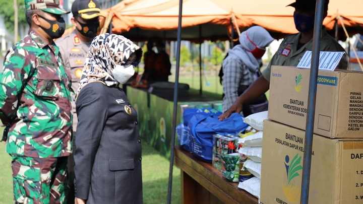 Bupati Jombang cek kesiapan pasukan sebagai langkah antisipasi bencana. SP/M Yusuf