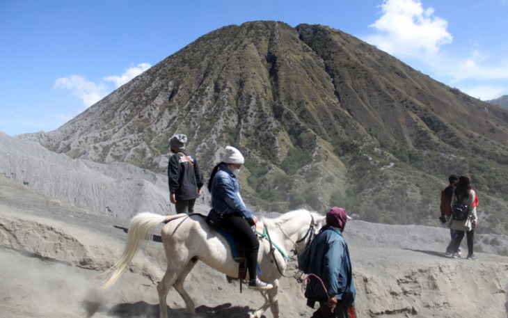 Wisata Bromo sebelum ditutup akibat penerapan PPKM untuk menekan kasus covid-19.