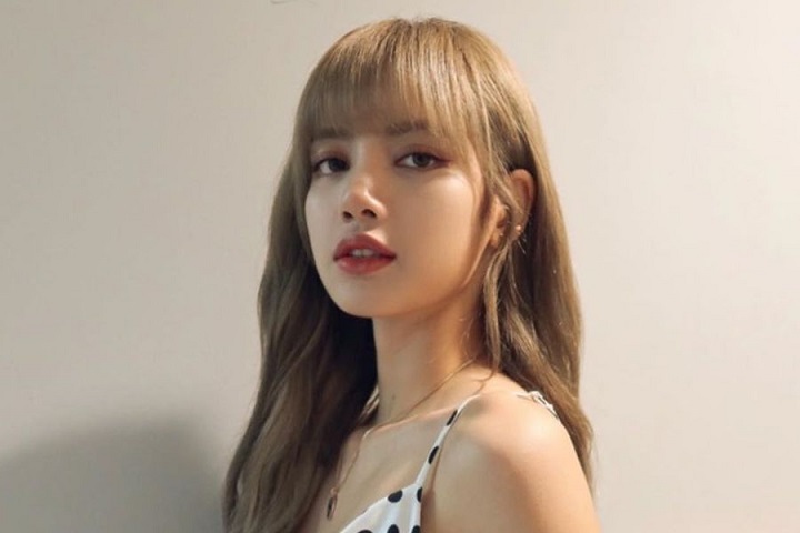 Lisa BLACKPINK